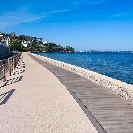 Apartment Pointe Croisette- 3 Pieces Clim -200m De La Mer *